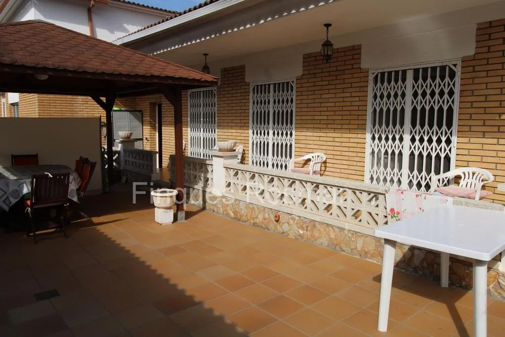 Terrasse - Luxury Villa with Pool in Lloret de Mar