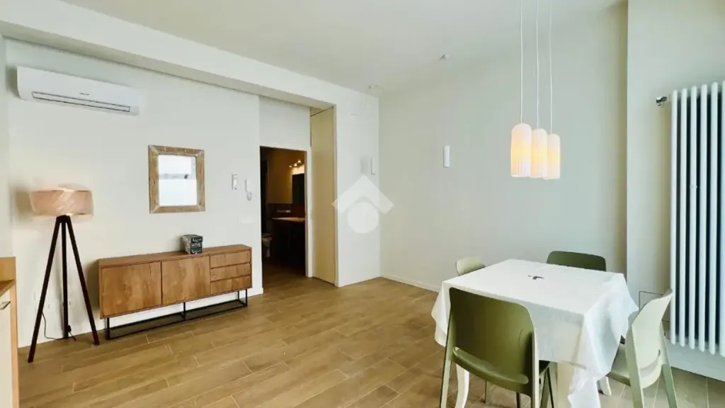 Söögituba - Modernised Two-Bedroom Apartment in Mantova