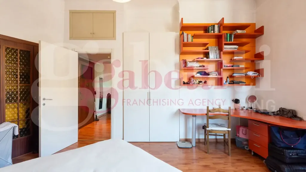 Chambres - Rustic-Style Flat with Balcony in Milan