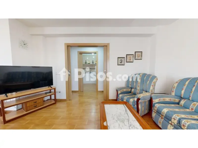 Séjour - Reformed Apartment with Balcony in North Zone
