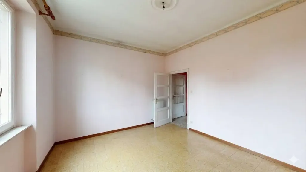 Toad - 3-Bedroom Apartment with Balcony in Turin