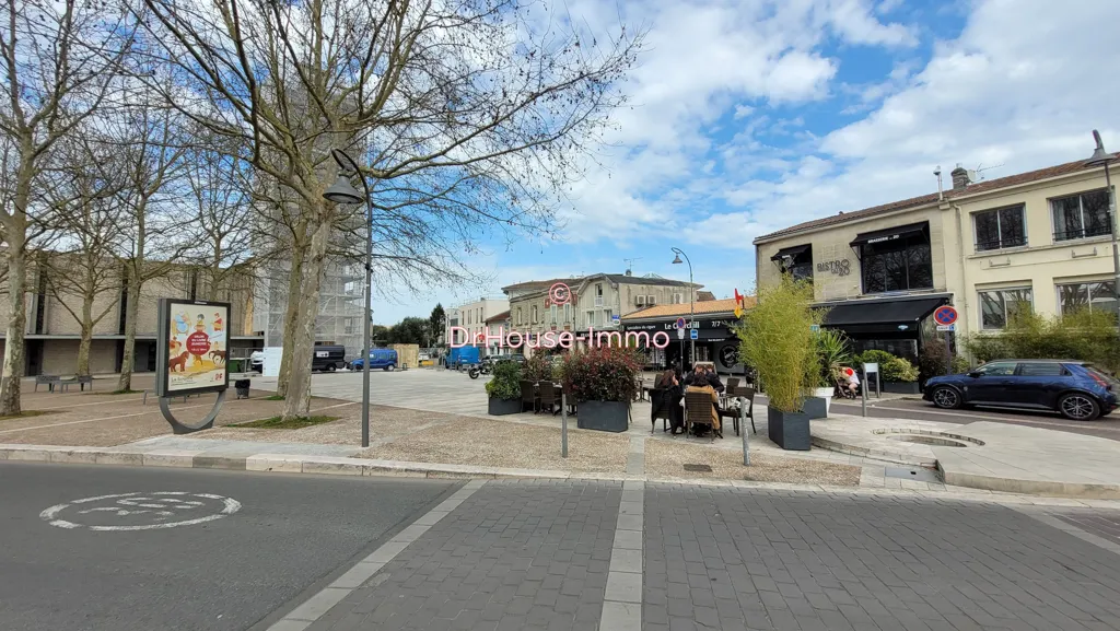 Appartement avec Balcon et Parking au Bouscat