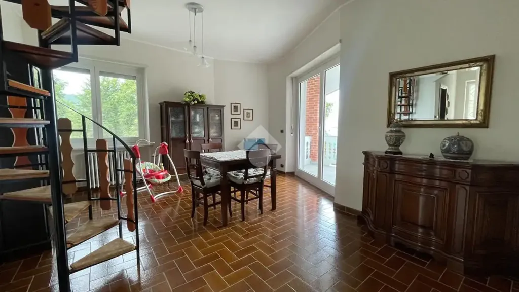 Salle à manger - Villa with Panoramic View in Bibiana