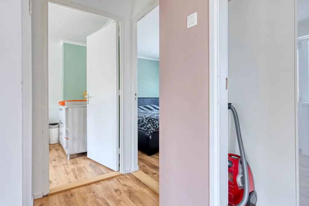 Chambres - Two-Storey House with Garden in Sas van Gent