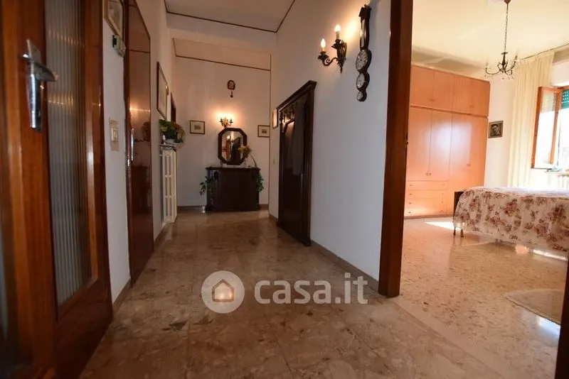 Esik - Rustic Casale with Garden near San Gimignano