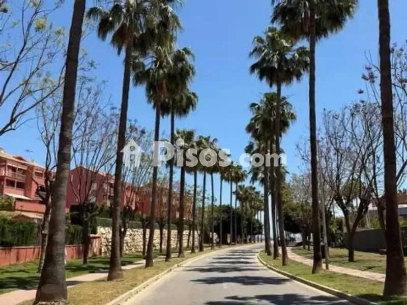 Bright Apartment with Pool in Cortijo Torrequebrada
