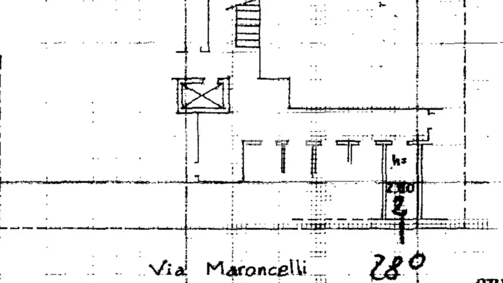 Plan - Trilocale with Balcony in Moncalieri