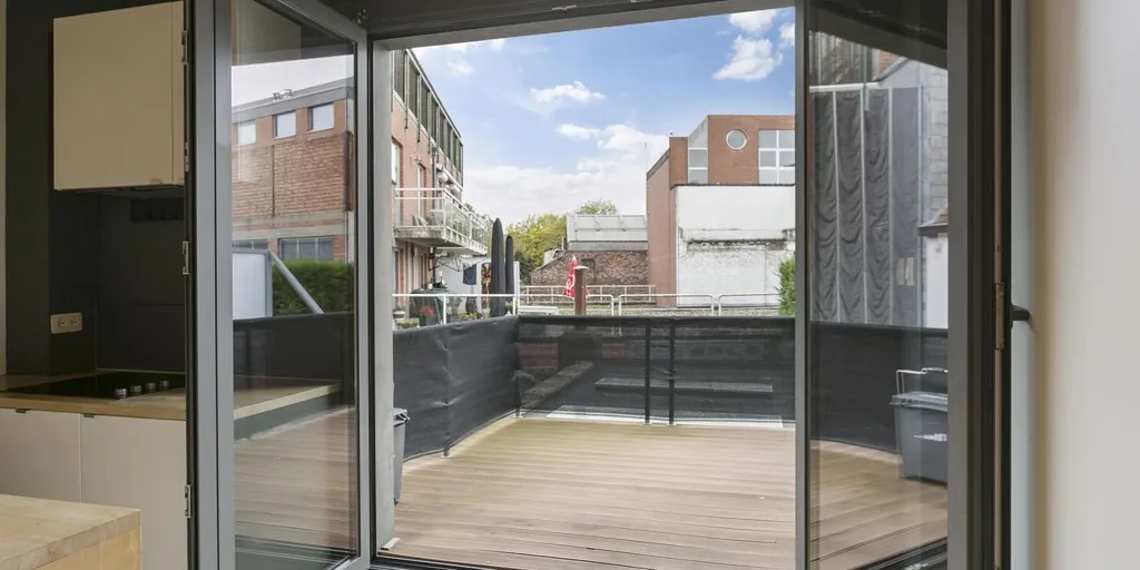 Balcony - Renovated Mixed-Use in Herentals with Duplex