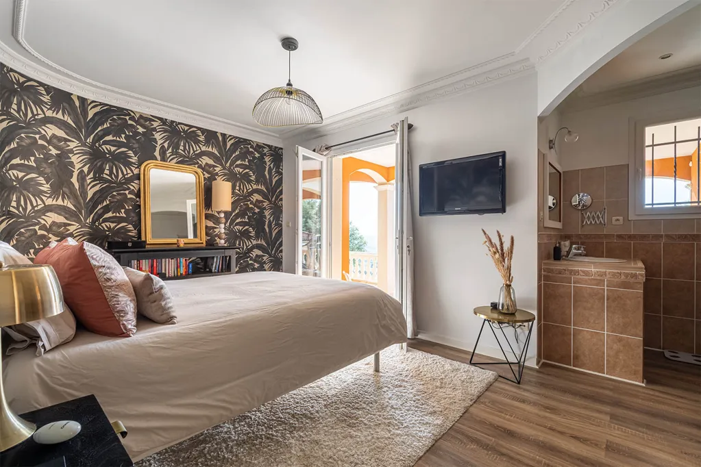 Maison 9 pièces à Pommiers