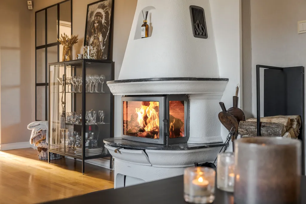 Séjour - Charming Villa with Large Garage in Valla