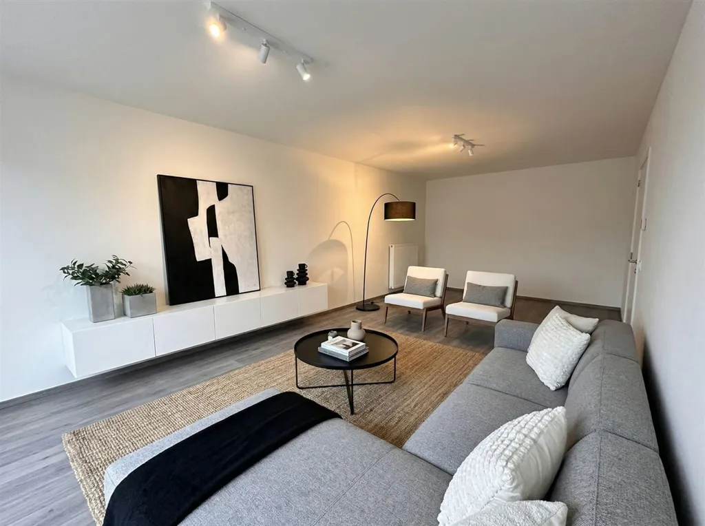 Appartement 2 chambres à Fontaine-L'Evêque