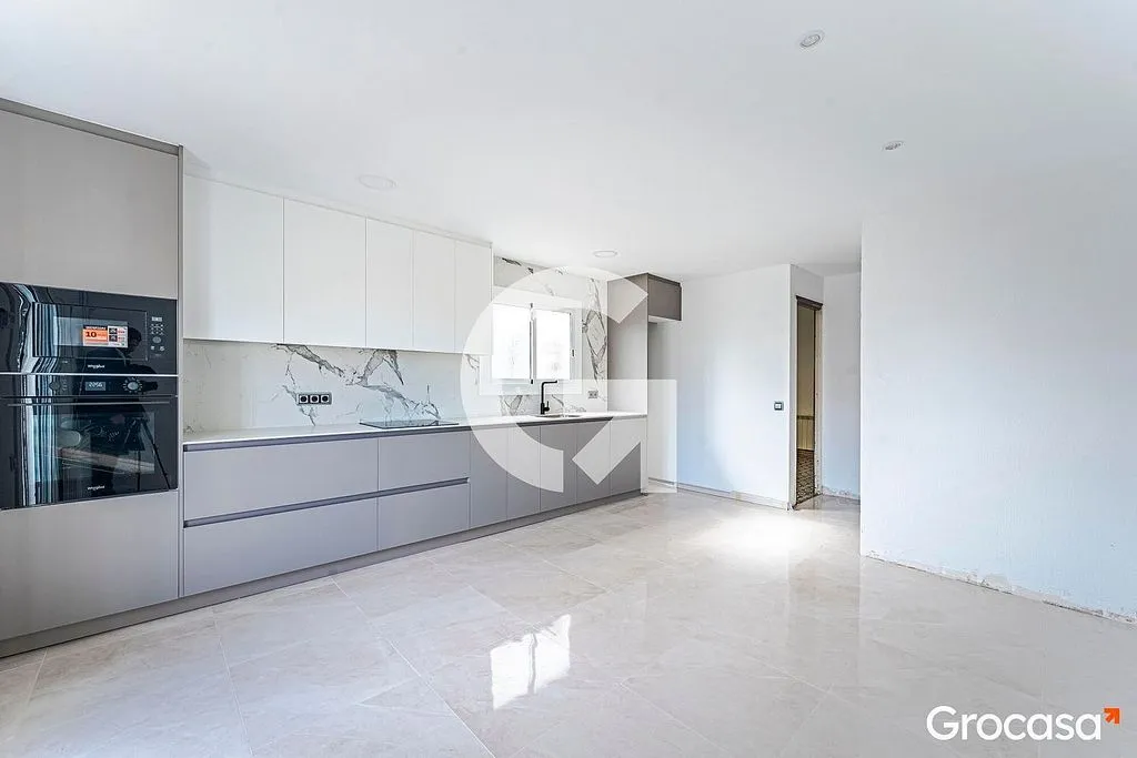 Cuisine - Penthouse with Terrace in Pubilla Cases