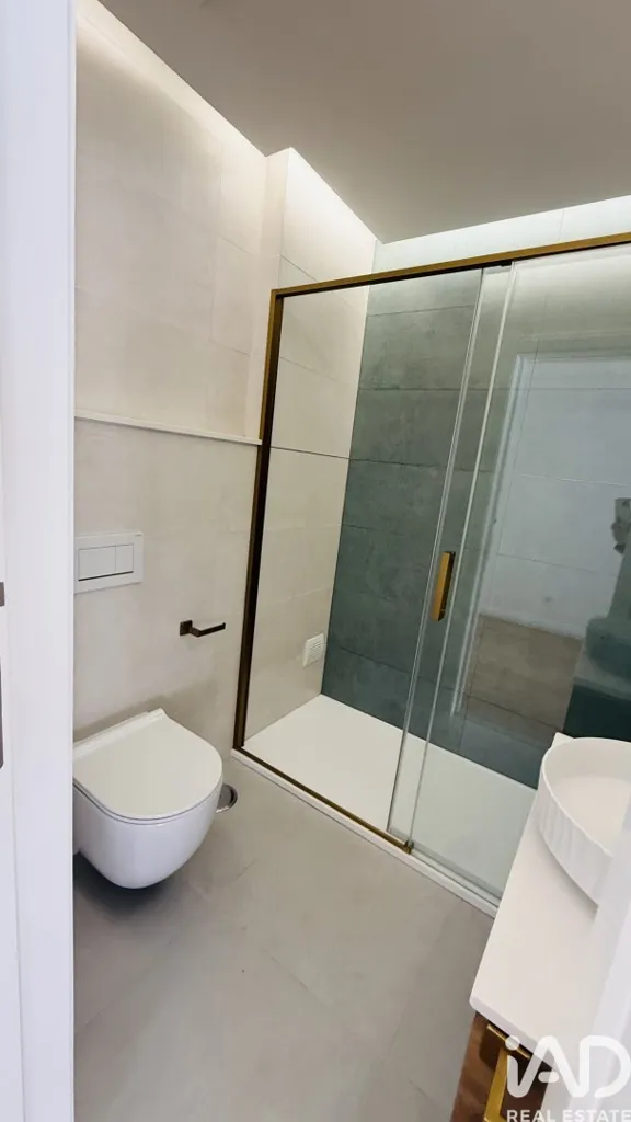 Vannitoad - Newly Built Apartment with Sea View in Alcabideche