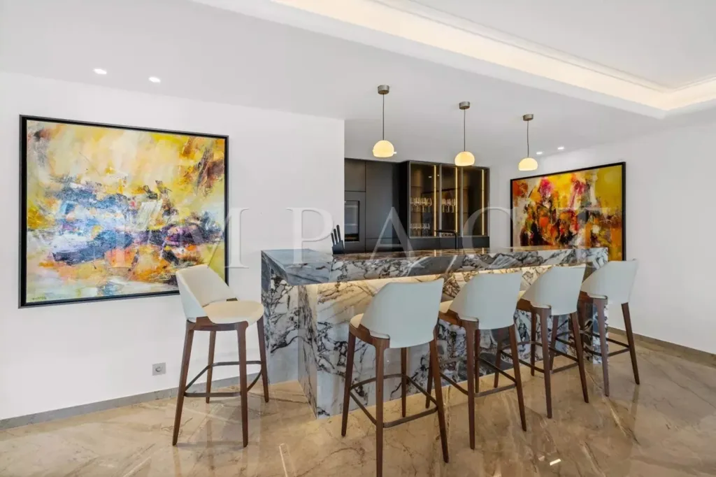 Cuisine - Appartement de luxe avec terrasse à Cannes