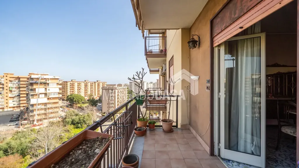 Balcon - Panoramic Apartment with Balcony in Palermo