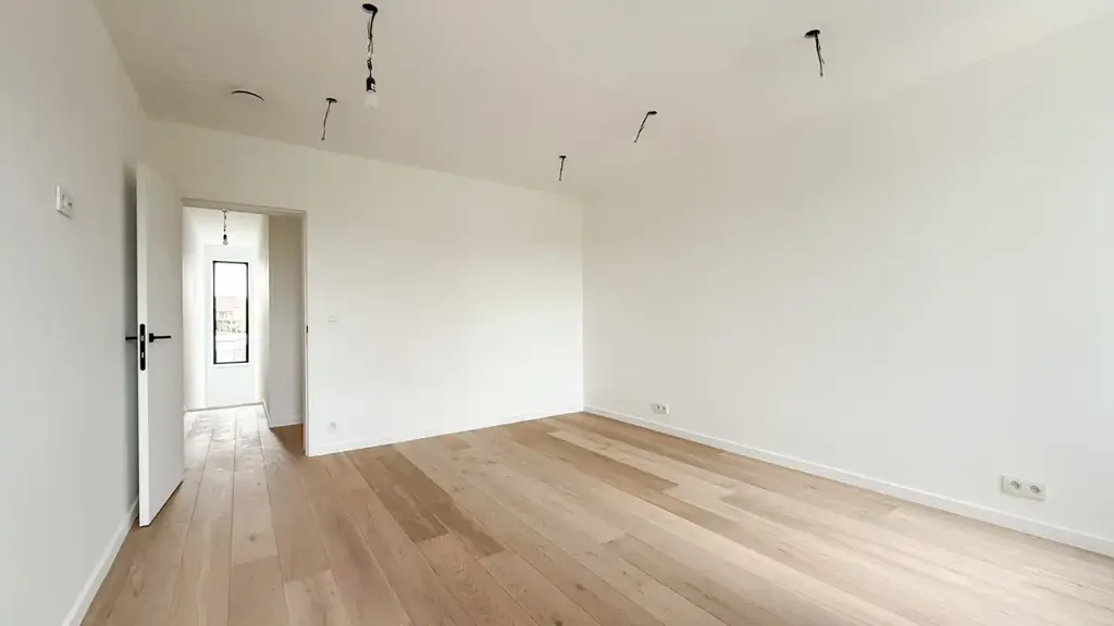 other_room