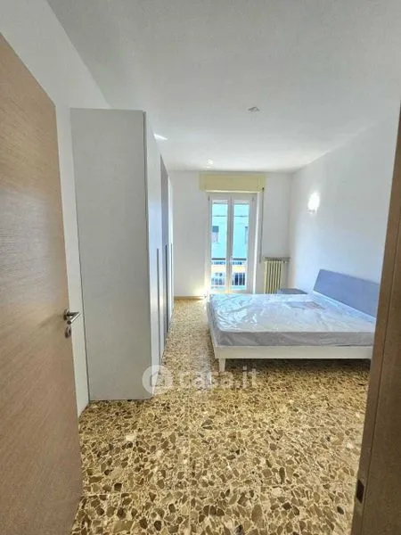 Camere da letto - Monolocale con balcone in zona semicentrale a Piacenza