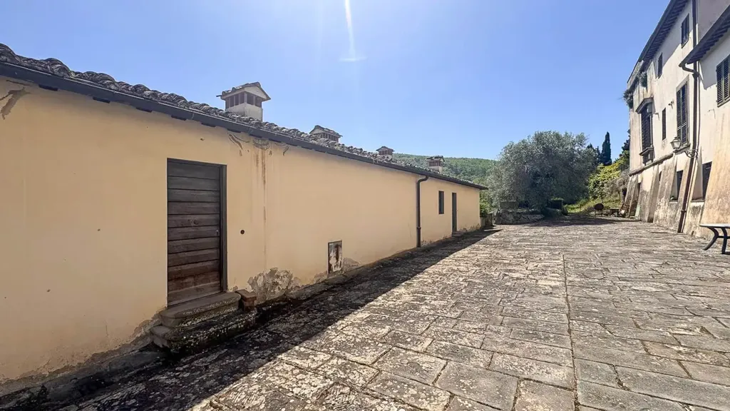Jardin - Panoramic Bilocale with Garden View in Scandicci