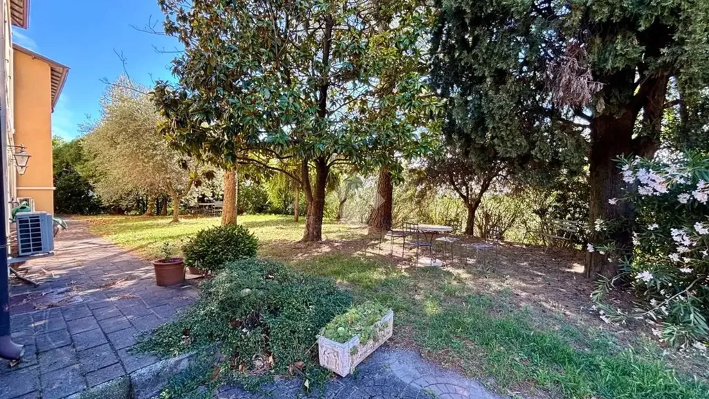Giardino - Historic Villa with Pool in Sona