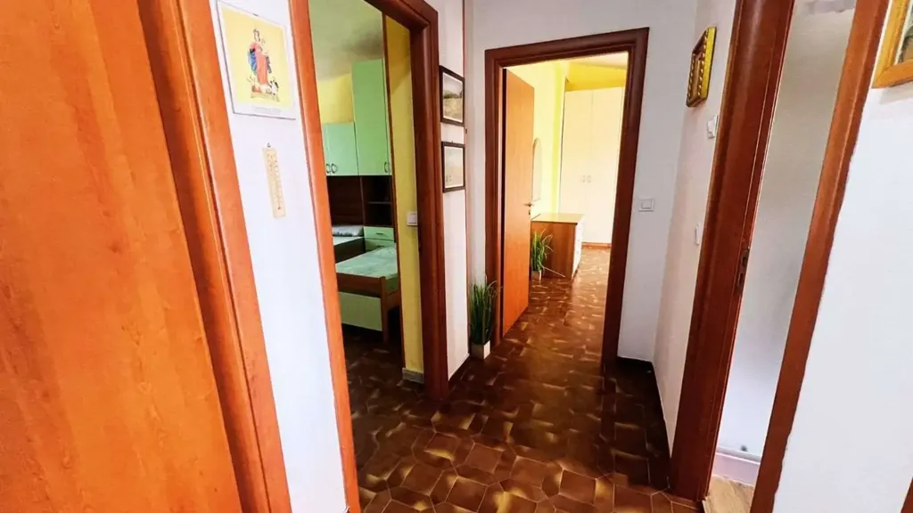 Entrée - Apartment with Balconies in Scalea