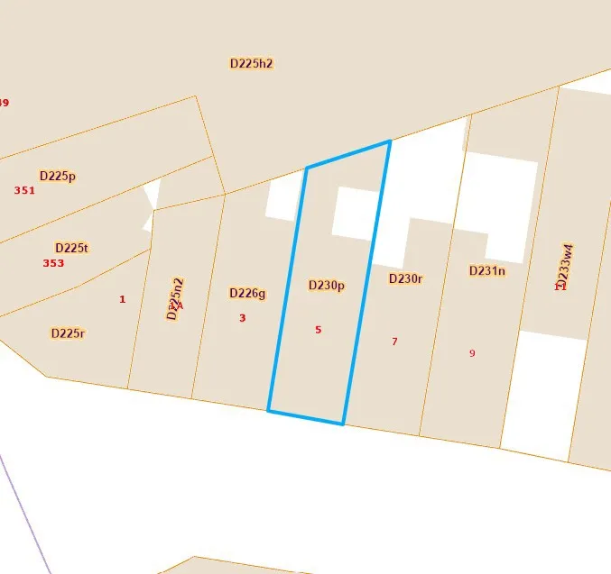 Appartement de 2 Chambres au Rez-de-Chaussée avec Cour à Evere