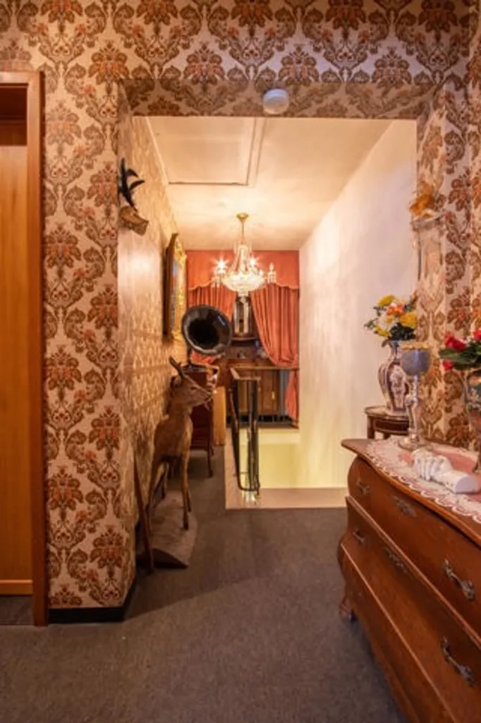 Hallway - Commercial House with Garden in Herent