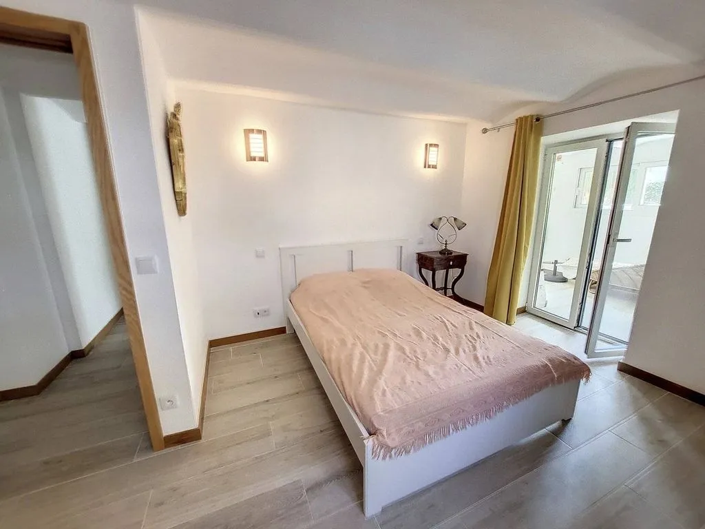 Magamistoad - Luxury Flat with Barbeque in Antibes