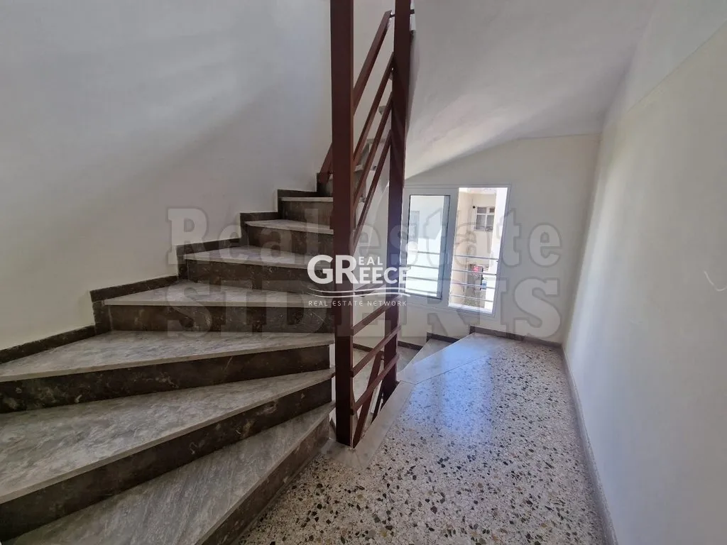 Toad - Apartment with Sea View in Loutraki