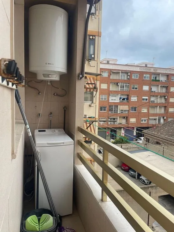 Balcon - Furnished Flat with Balcony in Pinedo