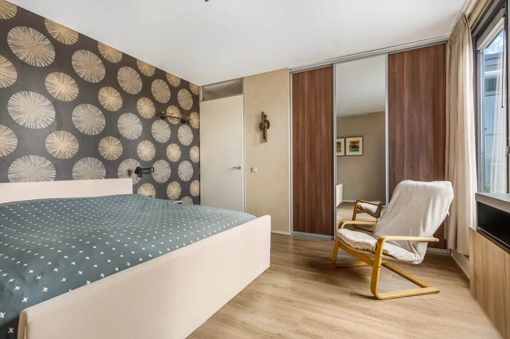 Magamistoad - Luxury Corner Penthouse with Large Terrace in Almere