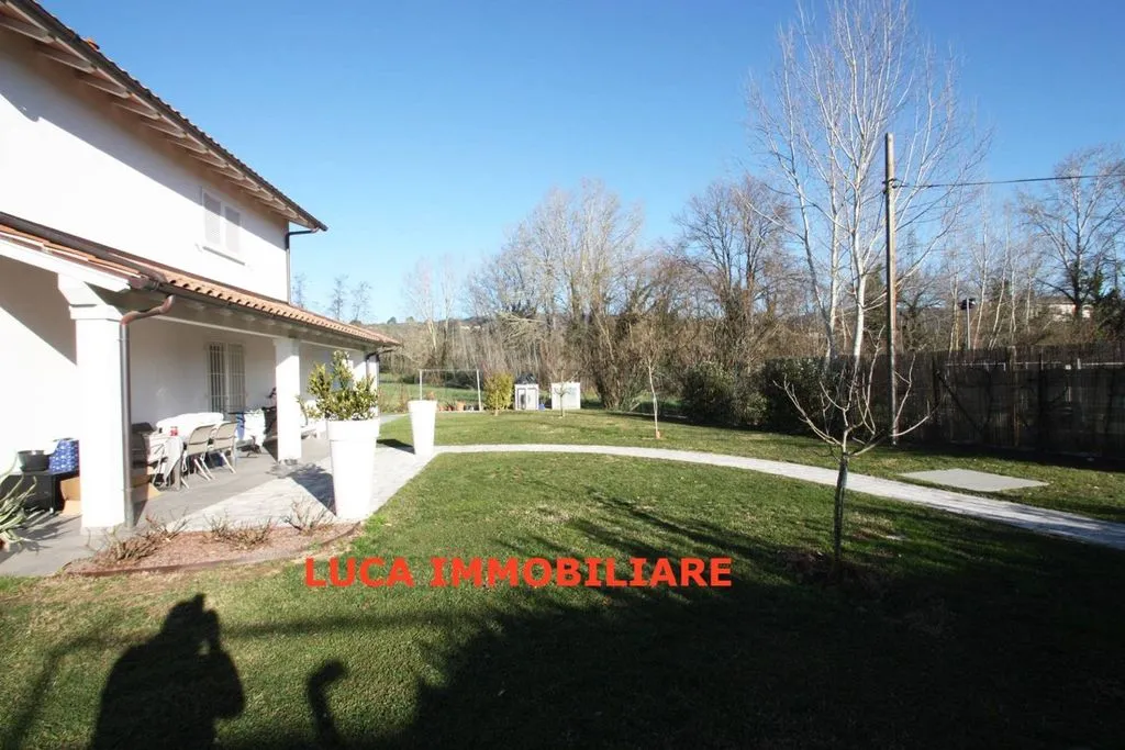 Jardin - New Villa with Garden in Buggiano