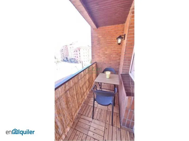 Rõdu - Student Flat with Balcony in Basurto