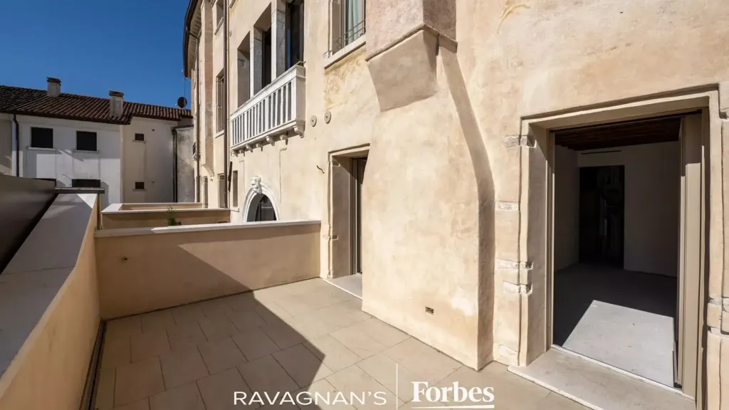 Jardin - Historic Apartment with Garden in Treviso Centre