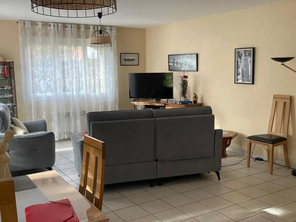 Séjour - Villa T4 avec Jardin à Villeneuve-Tolosane