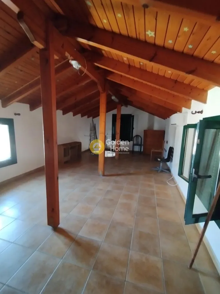 Pièces - Detached House with Garden in Anavyssos Centre