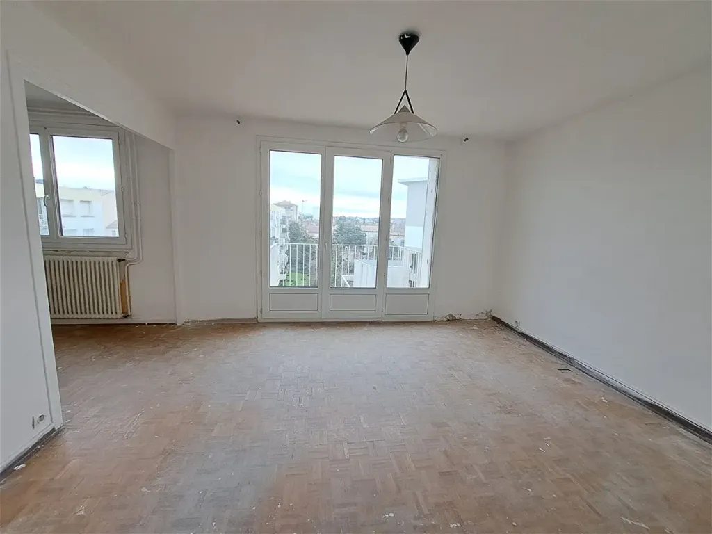 Appartement 4 pièces à Valence