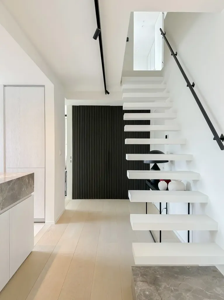 Rooms - Refined Duplex in Prominent Villa Residence, Zoute