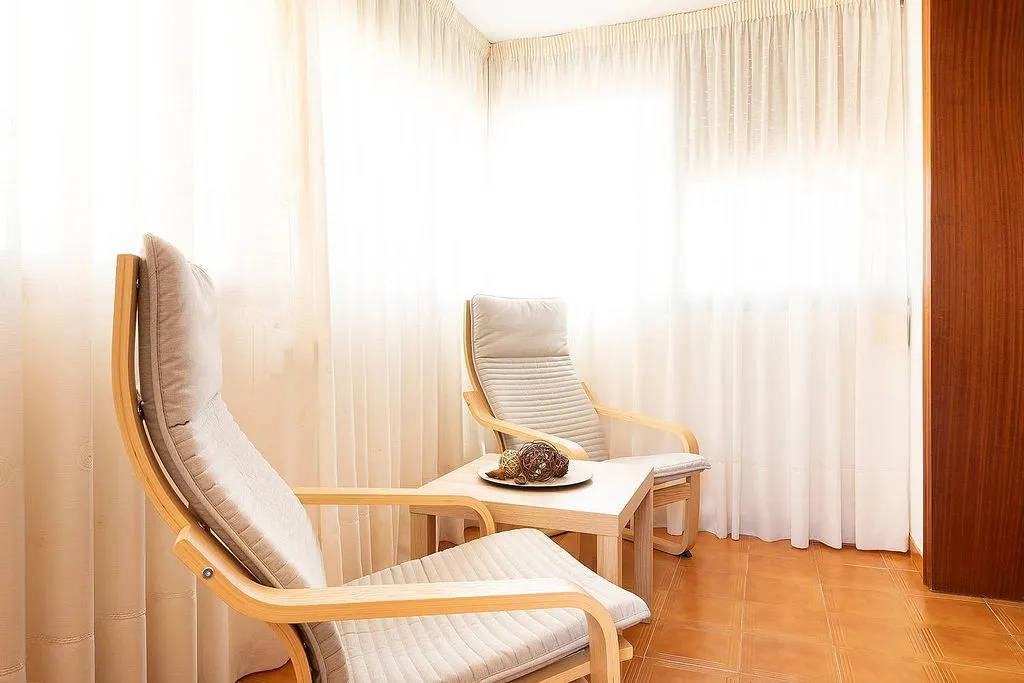 Chambres - 3-Bedroom Apartment with Views in Barcelona