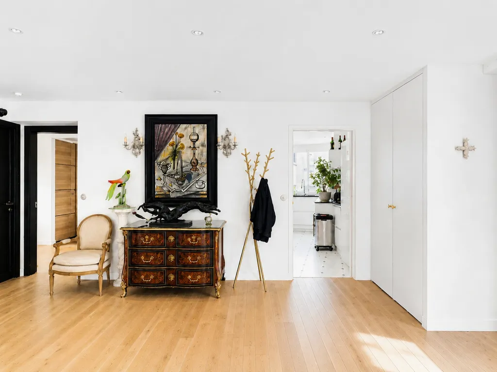 Recibidor - Apartment with Tour Eiffel View in Paris VIIème