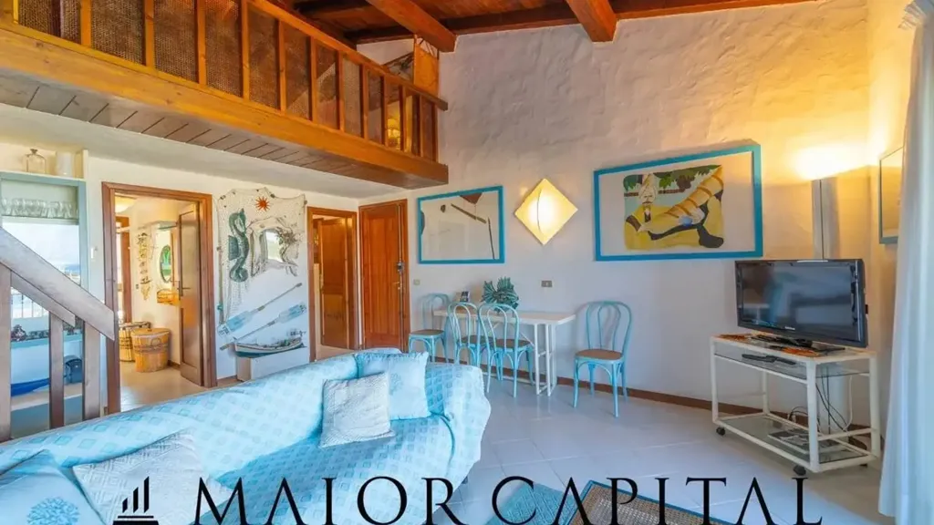 Séjour - Penthouse with Sea View in Porto Rotondo