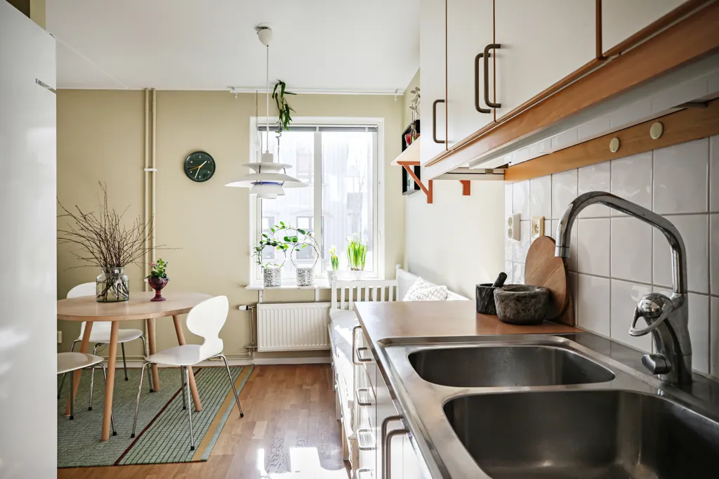 Köök - Charming Flat with Balcony in Gamla Lindholmen