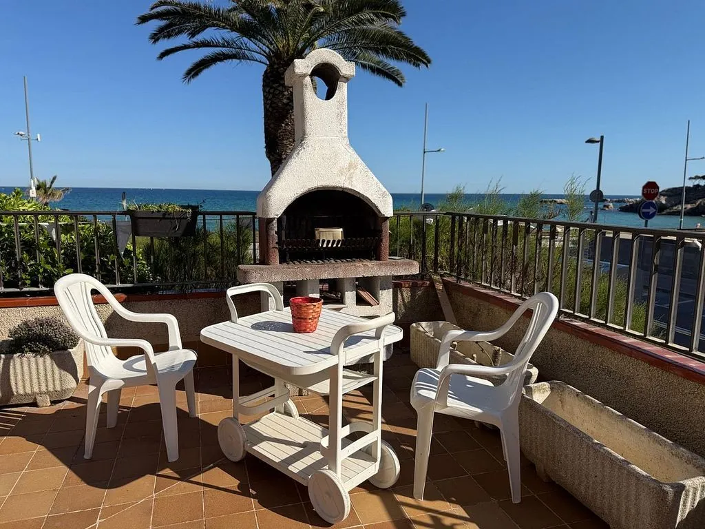 Terrasse - Seafront Apartment with Terrace in Torre Valentina