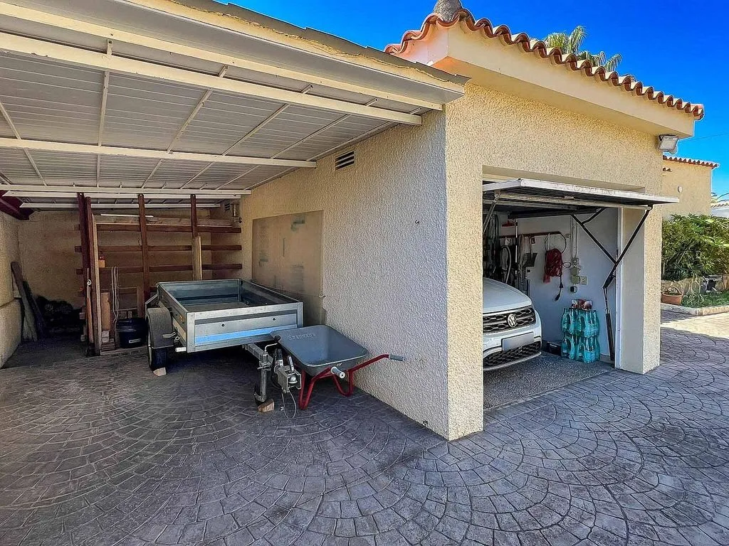 Välivaade - Luxury Detached House with Pool in La Nucia