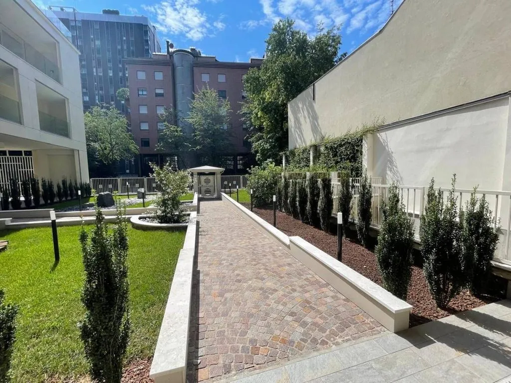 Jardin - Luxury Apartment with Tech Features in Legnano