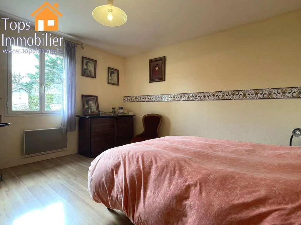 Chambres - Maison de Campagne avec Terrain à Savignac