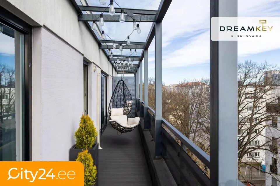 Balcon - Penthouse with Sea View in Tallinn