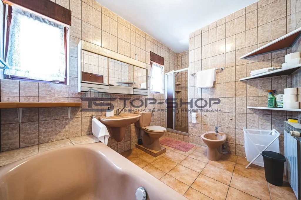 Bagni - Family House with Sea Access in Starigrad