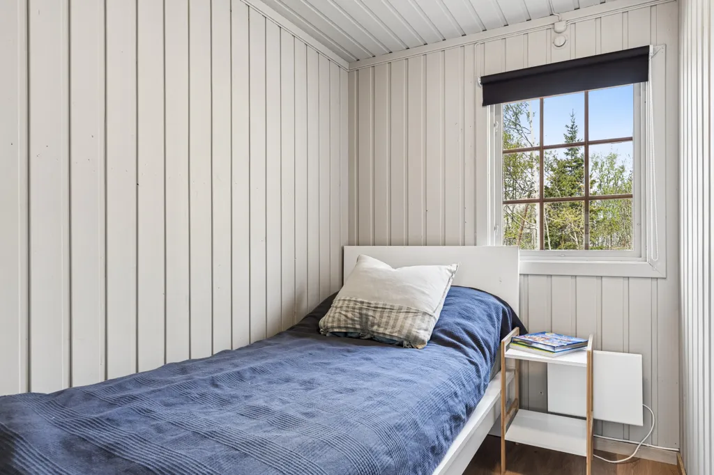 Bedrooms - Charming Cottage with Ski Access in Hurdal
