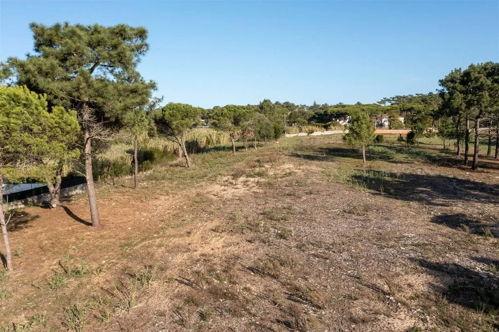 Jardin - Approved Plot for Residence in Magoito, Sintra