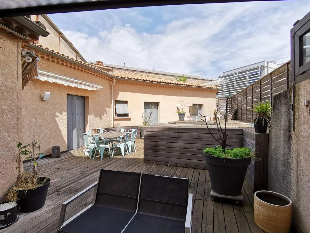 Terrass - City House with Pool in Aubenas